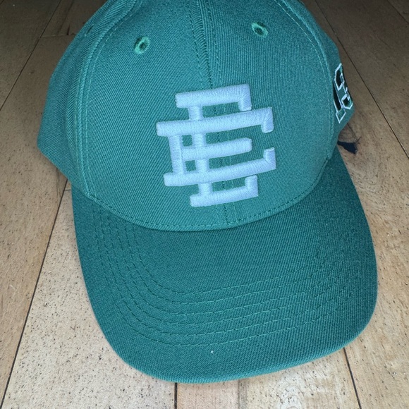 Eric Emanuel EE Basic Hat #13 SnapBack Green/White OS - Picture 1 of 4
